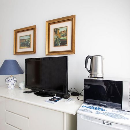 Tosca House 2 Bed & Breakfast วาเรนนา ภายนอก รูปภาพ