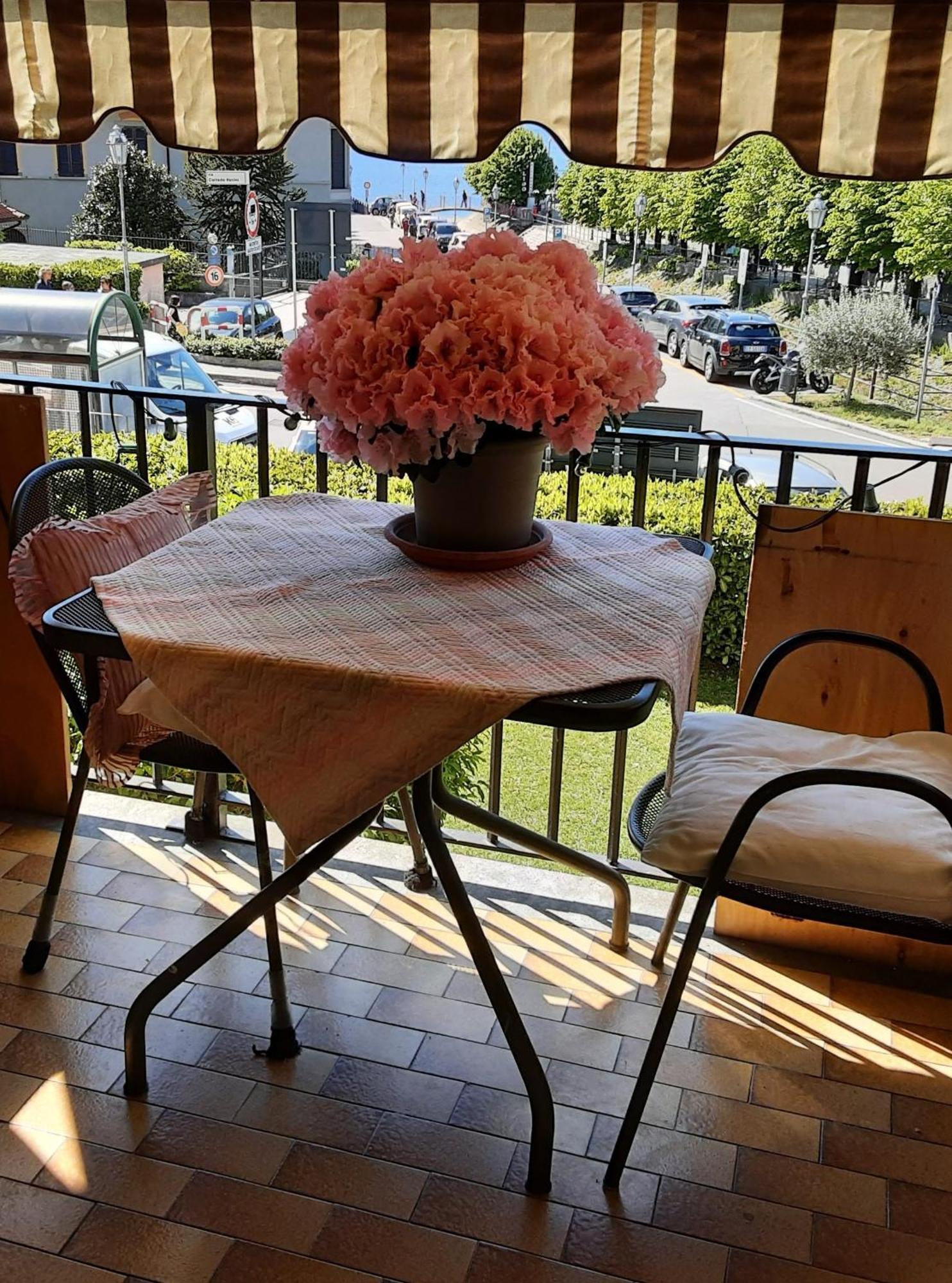 Tosca House 2 Bed & Breakfast วาเรนนา ภายนอก รูปภาพ